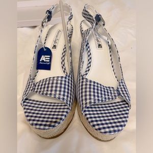 Gingham navy blue wedge shoes